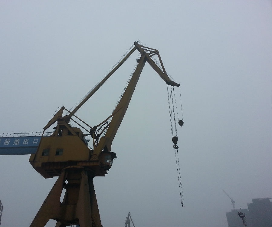 門(mén)座式起重機(jī)安全監(jiān)控系統(tǒng)照片一