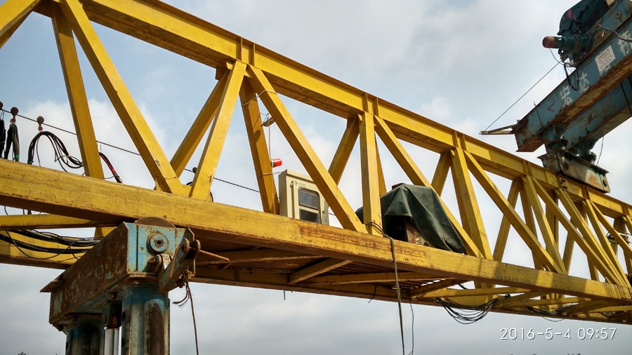 架橋機(jī)安全監(jiān)控管理系統(tǒng)現(xiàn)場(chǎng)安裝案例